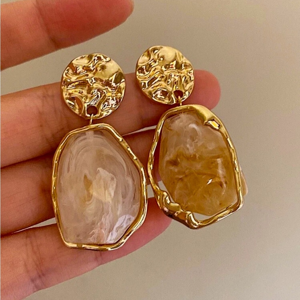 Luxe Gold and Cream Drop Earrings with Irregular Gemstone